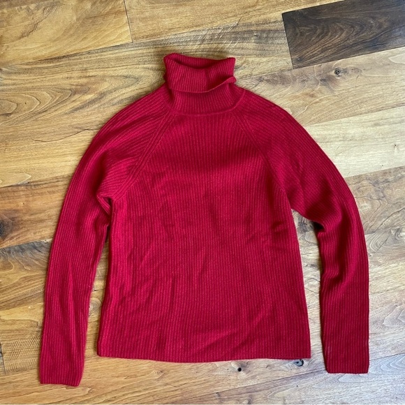 Erdos Red Cashmere Turtleneck Sweater - Picture 4 of 10